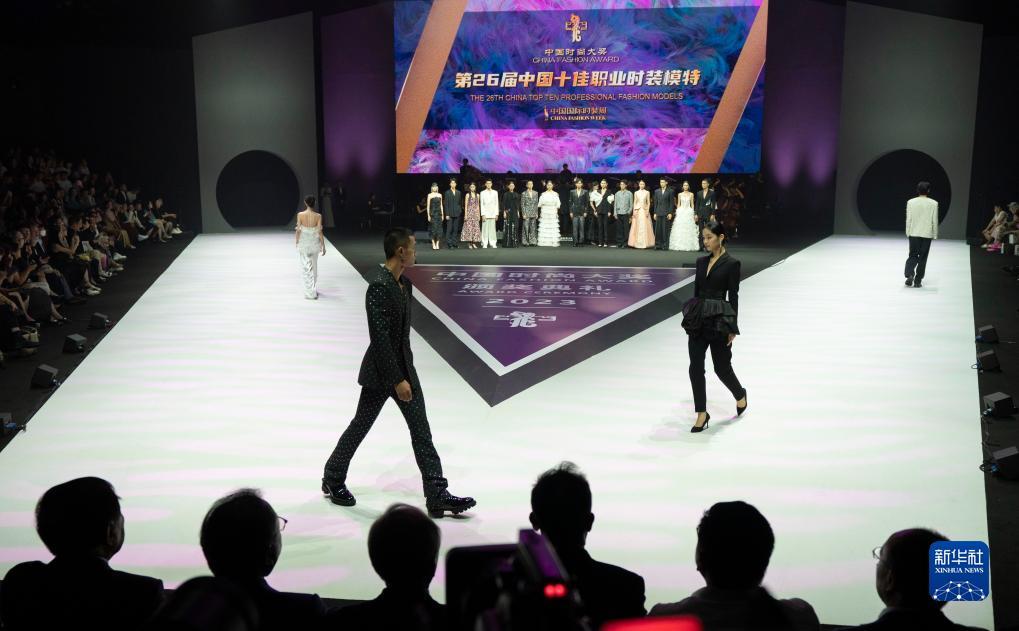 游戏流水小于倍余额